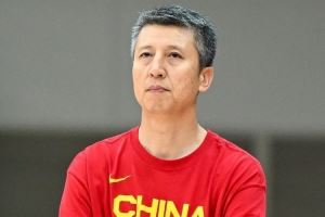 郭士强：波黑有五高阵容 今晚篮板球对于我们至关重要图片